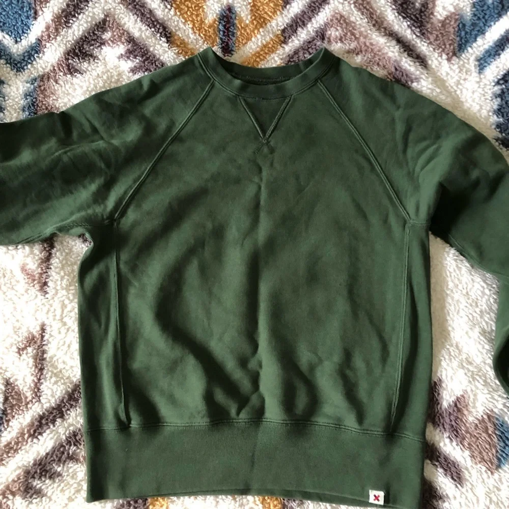Best Made Co. Olive Crewneck Sweater - Picture 1 of 4